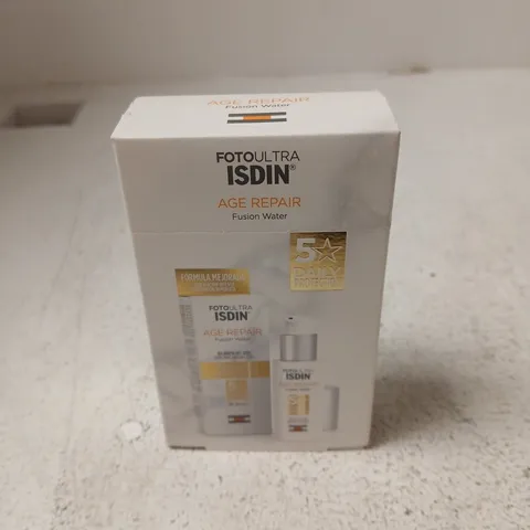 BOX OF APPROXIMATELY 24 X ISDIN FOTOULTRA AGE REPAIR FUSION WATER β SKINCARE (BOXED)