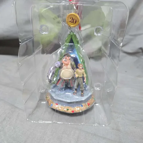 DISNEY COLLECTION 20TH ANNIVERSARY ORNAMENT – FIGURINE WITH GLITTER BASE