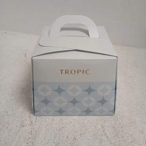 TROPIC THE COCONUT & TONKA MACARON BODY SELECTION – SEASONAL EDITION (BOXED)