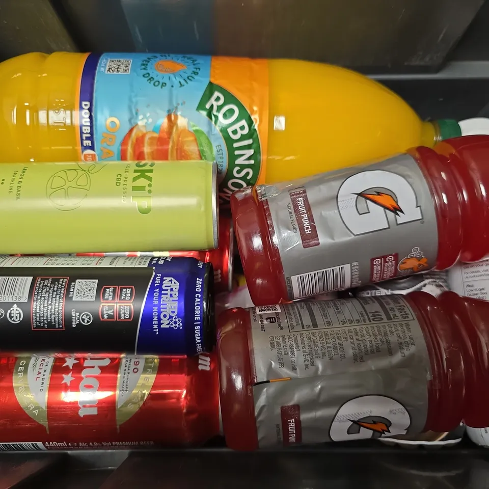 APPROXIMATELY 12 ASSORTED DRINKS TO INCLUDE PURDEYS ORANGE & MANGO, GATORADE FRUIT PUNCH, SKIP CBD, ETC - COLLECTION ONLY