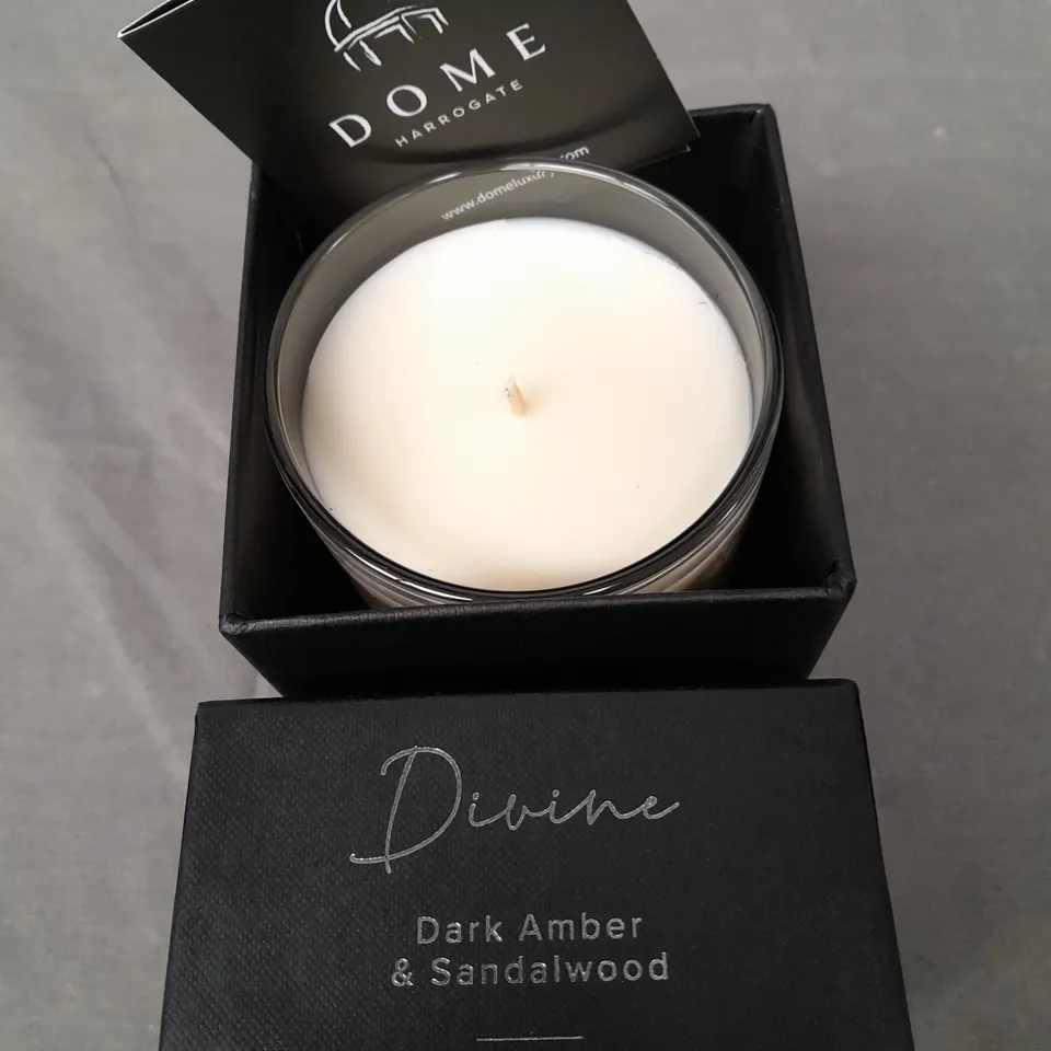 BOXED DOME HARROGATE DARK AMBER AND SANDALWOOD SCENTED CANDLE