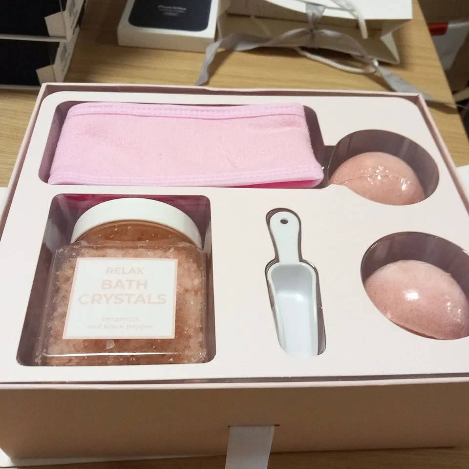 BOXED JUST FOR YOU BEAUTY BOX 