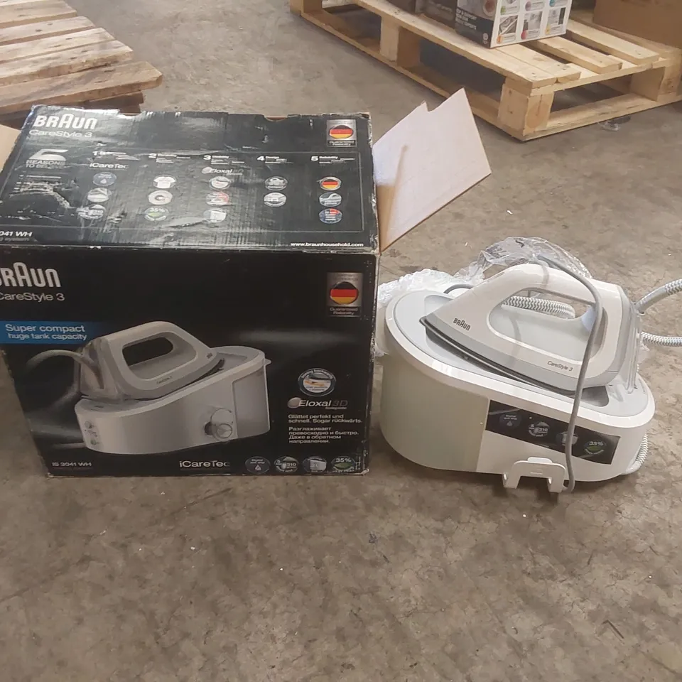 BOXED BRAUN CARESTYLE 3 IS 3041 WH IRONING SYSTEM