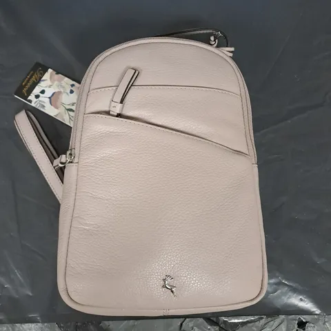 ASHWOOD BACKPACK WITH ZIP POCKET