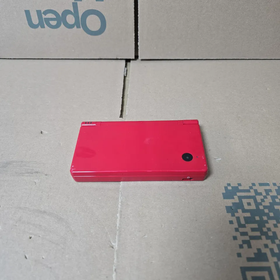 NINTENDO DS RED UNBOXED