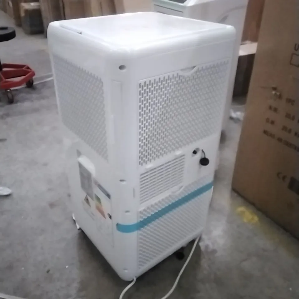 HOMCOM PORTABLE AIR CONDITIONER