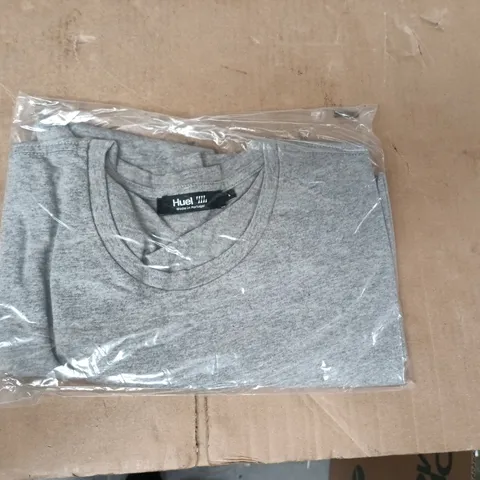 HUEL GREY T-SHIRT – UK L (MADE IN PORTUGAL)