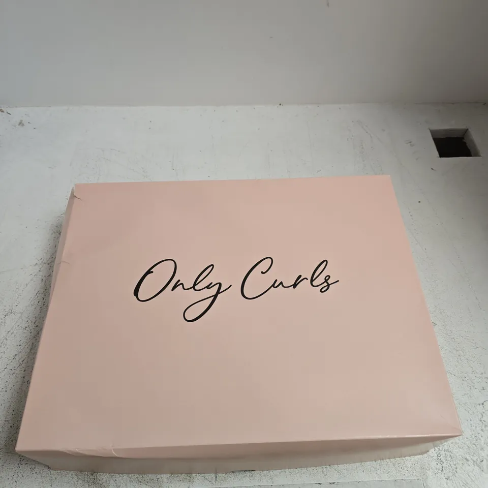 ONLY CURLS HAIR CARE GIFT SET – PINK PACKAGING