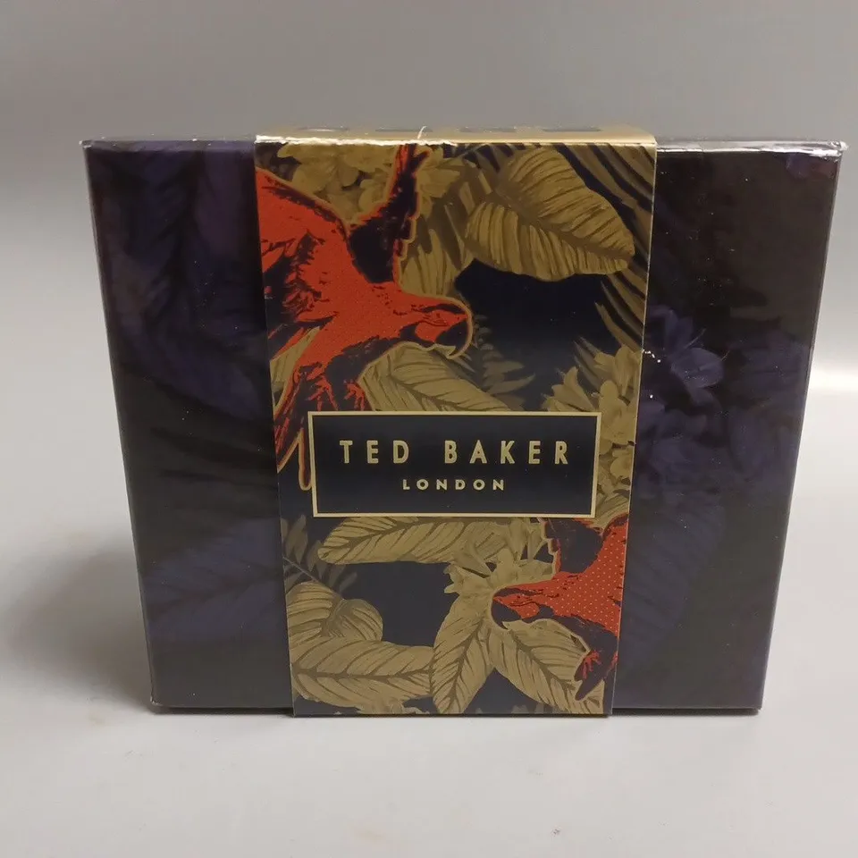 BOXED MEN TED BAKER TRAVEL MINIS BATH BODY GIFT SET