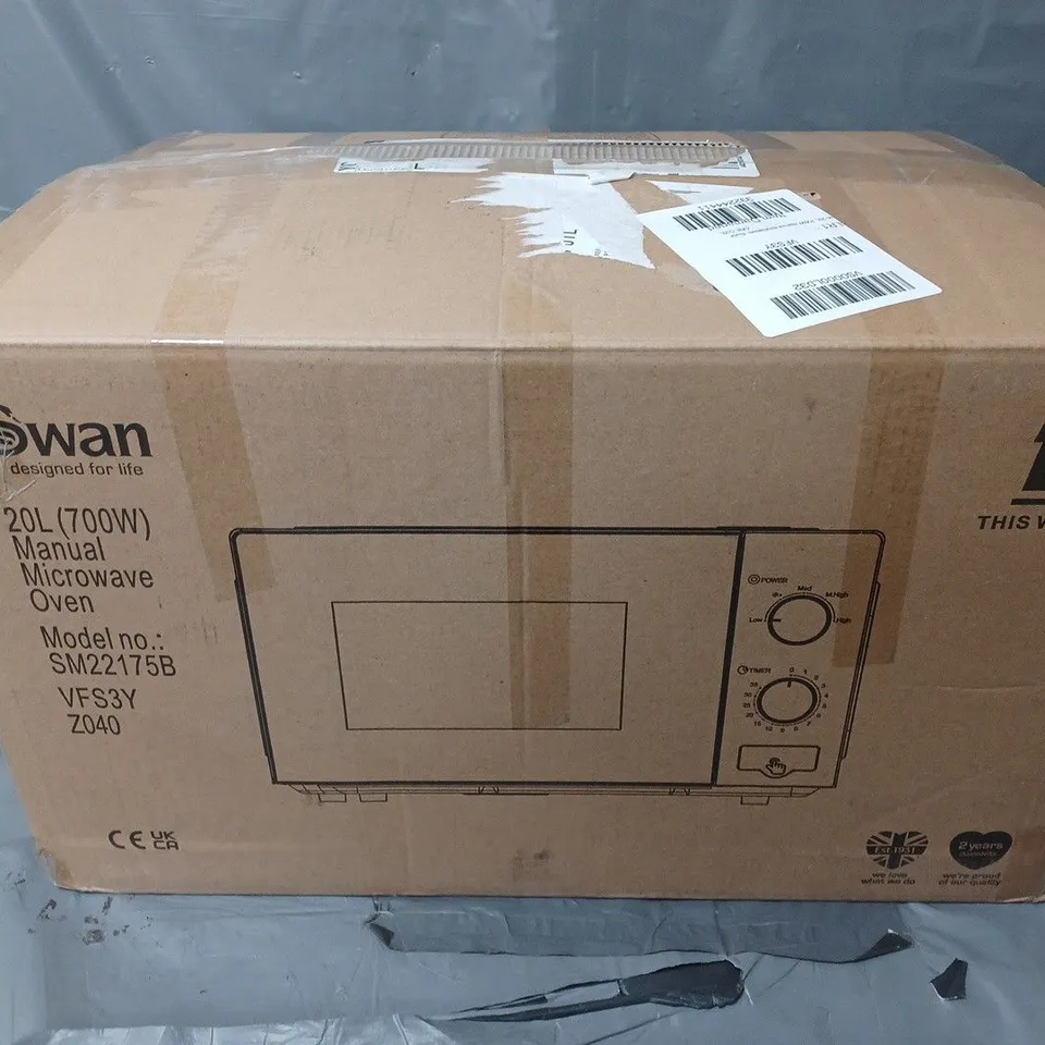 SWAN 20L 700W MANUAL MICROWAVE - BLACK - COLLECTION ONLY