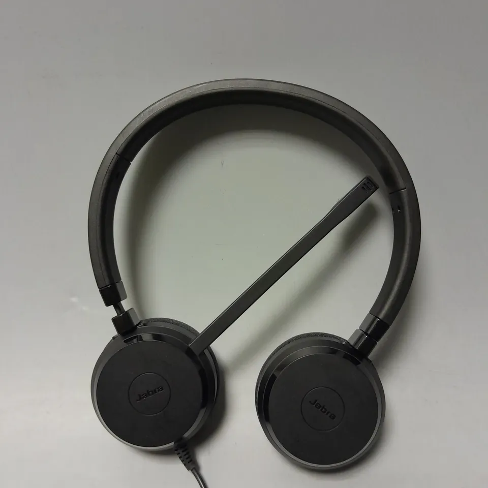 JABRA GN HSC016 WIRED HEADPHONES IN BLACK