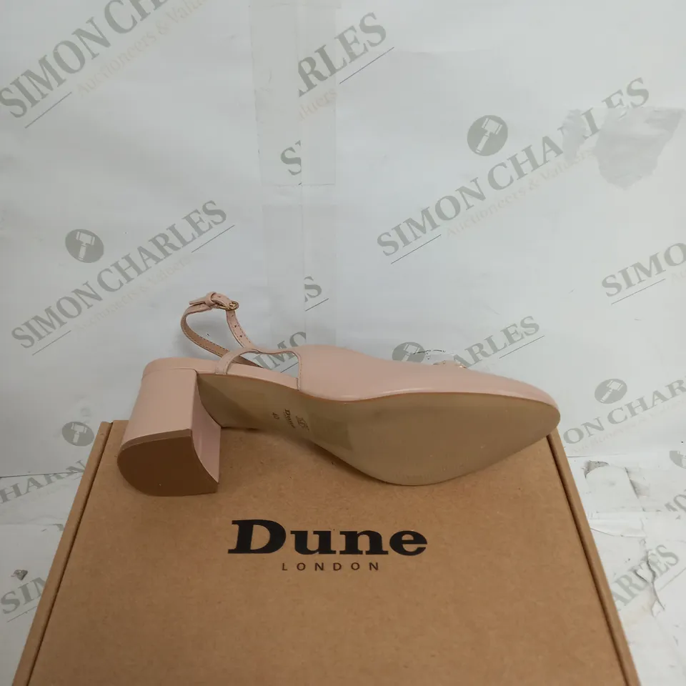 BOXED DUNE CASSIE NUDE LEATHER SNAFFLE OPEN COURT SIZE 7 