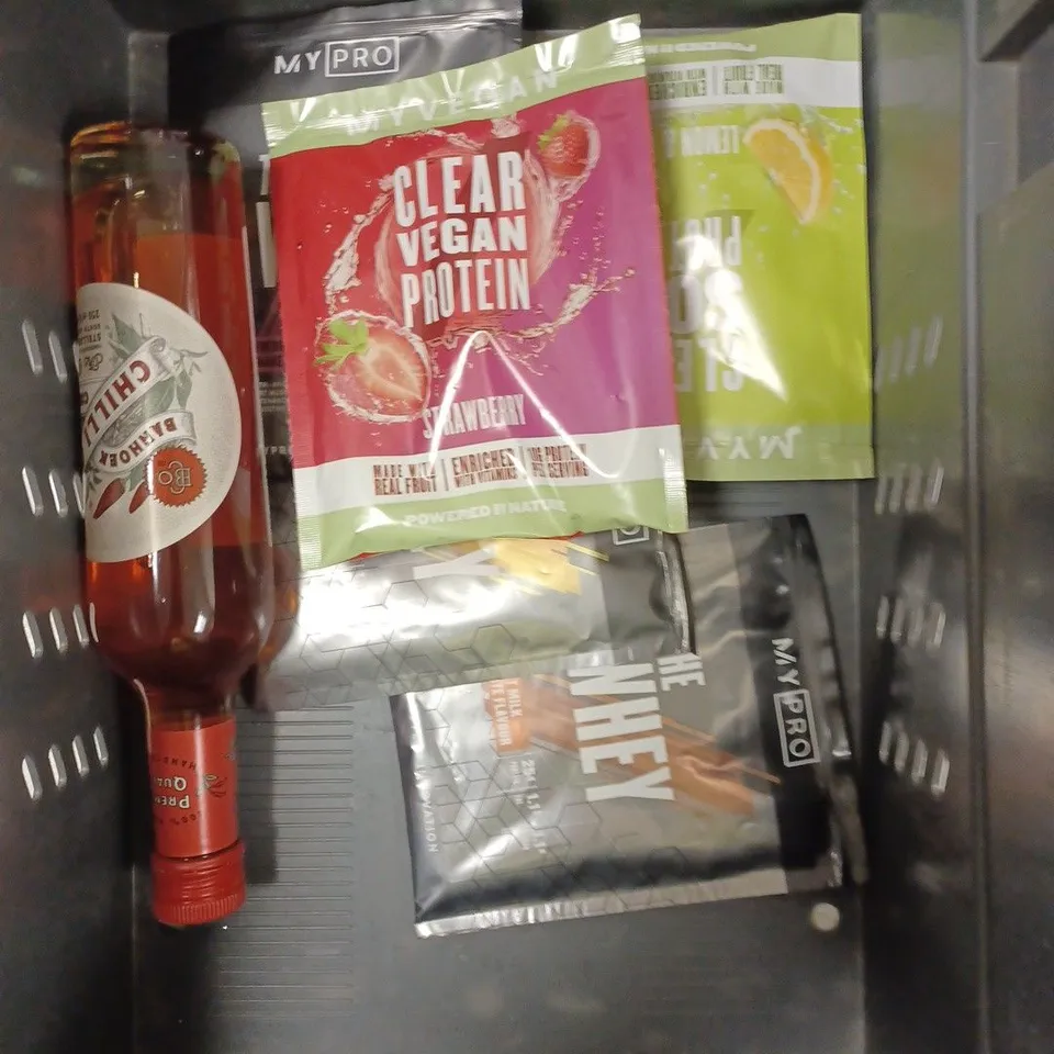 APPROXIMATELY 10 ASSORTED FOOD PRODUCTS TO INCLUDE PROTEIN MUESLI, THREE SPIRIT DRINKS, CUPFFEE CUP ETC 
