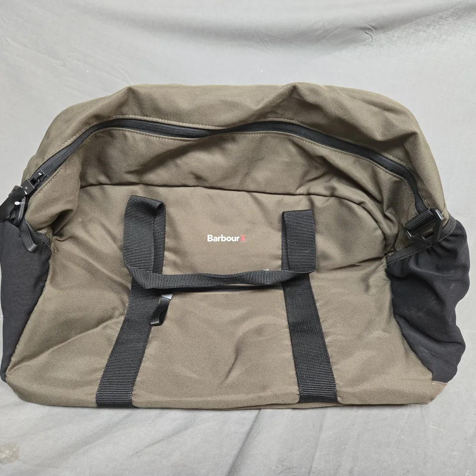 BARBOUR DUFFLE BAG