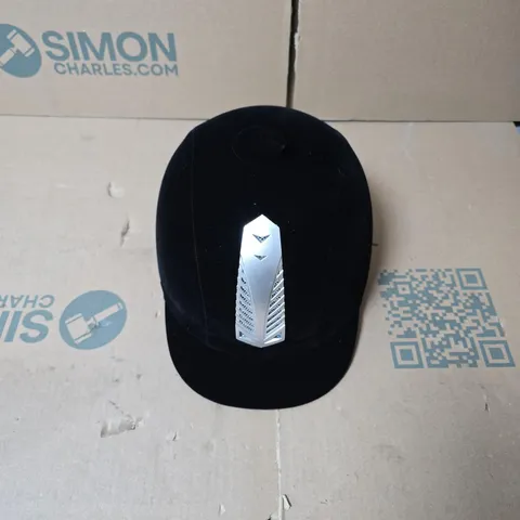 BLACK EQUESTRIAN RIDING HELMET WITH SILVER FRONT CREST 