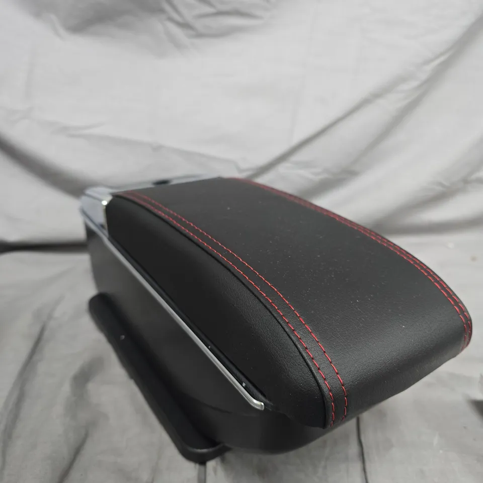 CENTRE ARMREST CONSOLE – BLACK LEATHER WITH RED STITCHING 