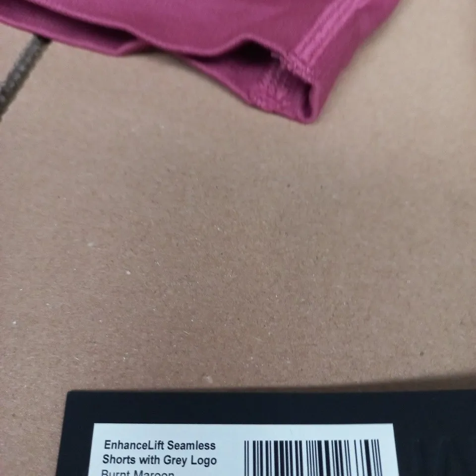 ENHANCELIFT SEAMLESS SHORTS WITH GREY LOGO – BURNT MAROON, XS