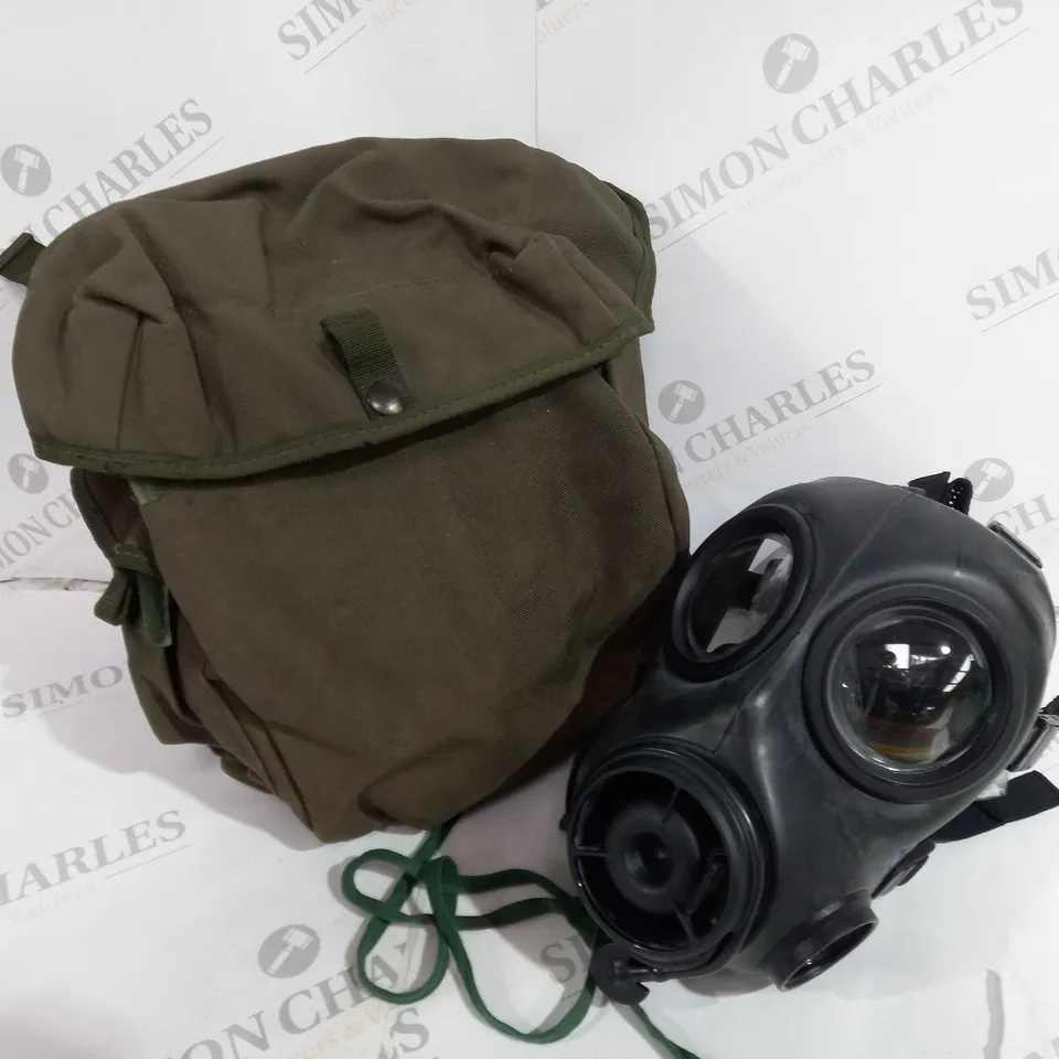 ARMY GAS MASK AND BAG