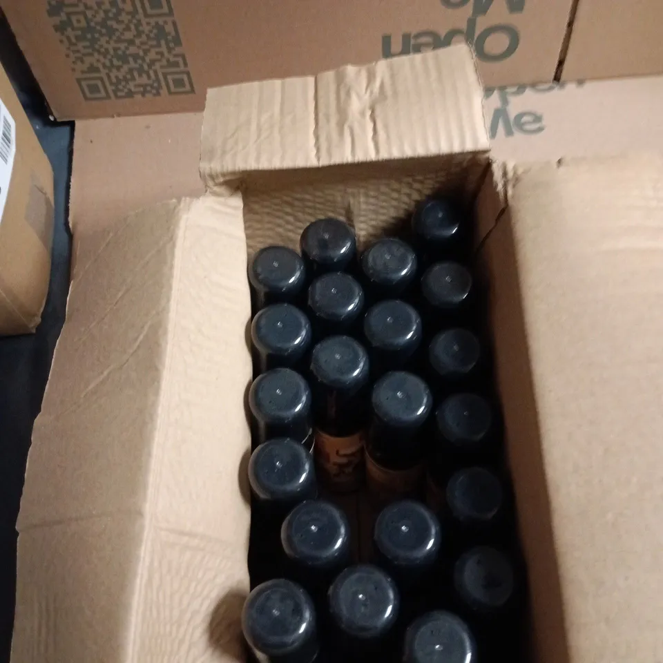 BOX OF APPROXIMATELY 20 ASSORTED MATRIX BLOW DRY TEMP COLOUR 