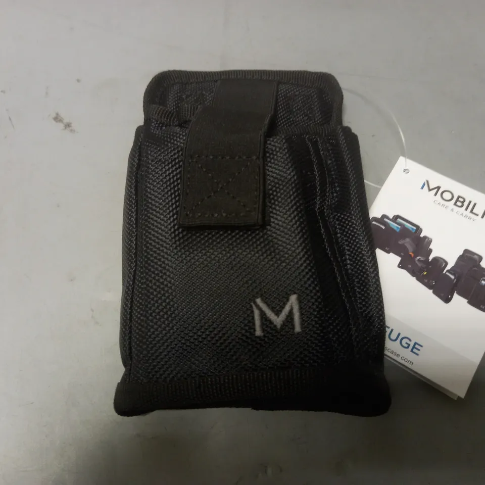 APPROXIMATELY 20 MOBILISCASE REFUGE PHONE HOLSTER