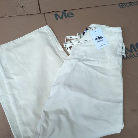 PP-DNM BY PRINCESS POLLY PALTROW CARGO JEANS IN CREAM - US 4
