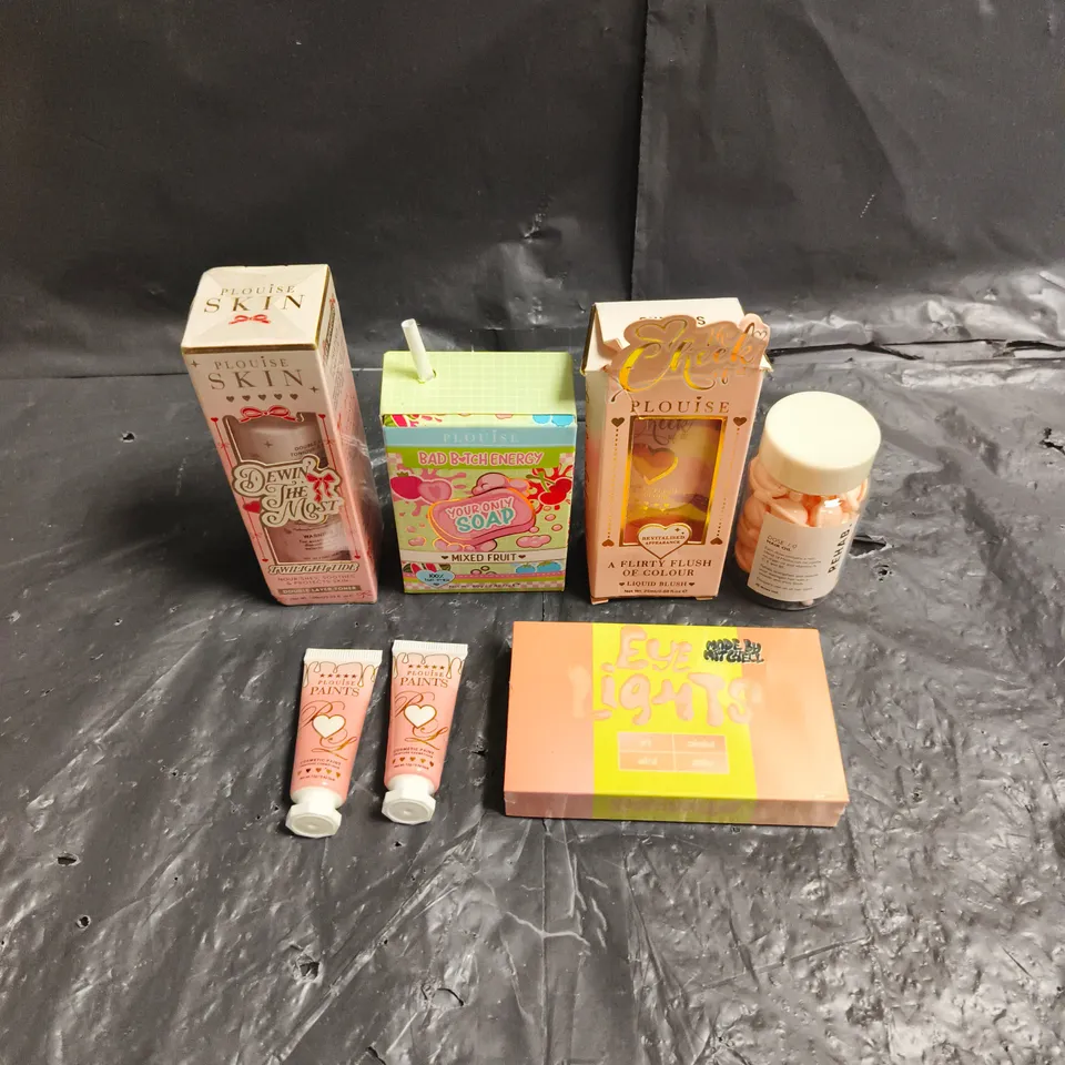 LOT OF 7 ASSORTED COSMETIC PRODUCTS TO INCLUDE - PLOUISE THE CHEEK OF IT LIQUID BLUSH IN SUNKISS MISS - REHAB DOSE 1.0 HAIR OIL - MADE BY MITCHELL BRIGHTENING POWDERS - ETC
