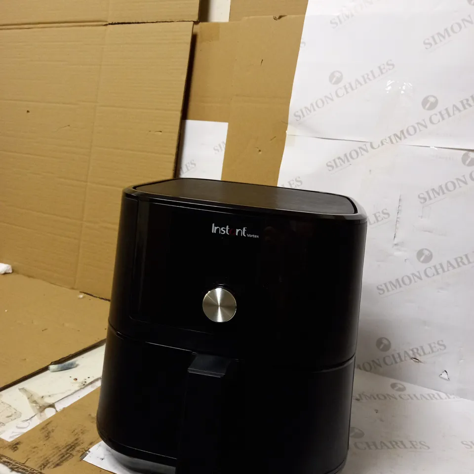 INSTANT POT VORTEX AIR FRYER