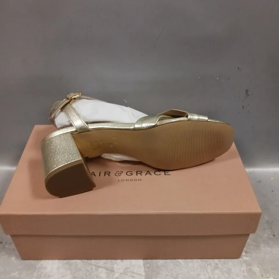 BOXED PAIR OF AIR & GRACE DANCING QUEEN SHOES - 6