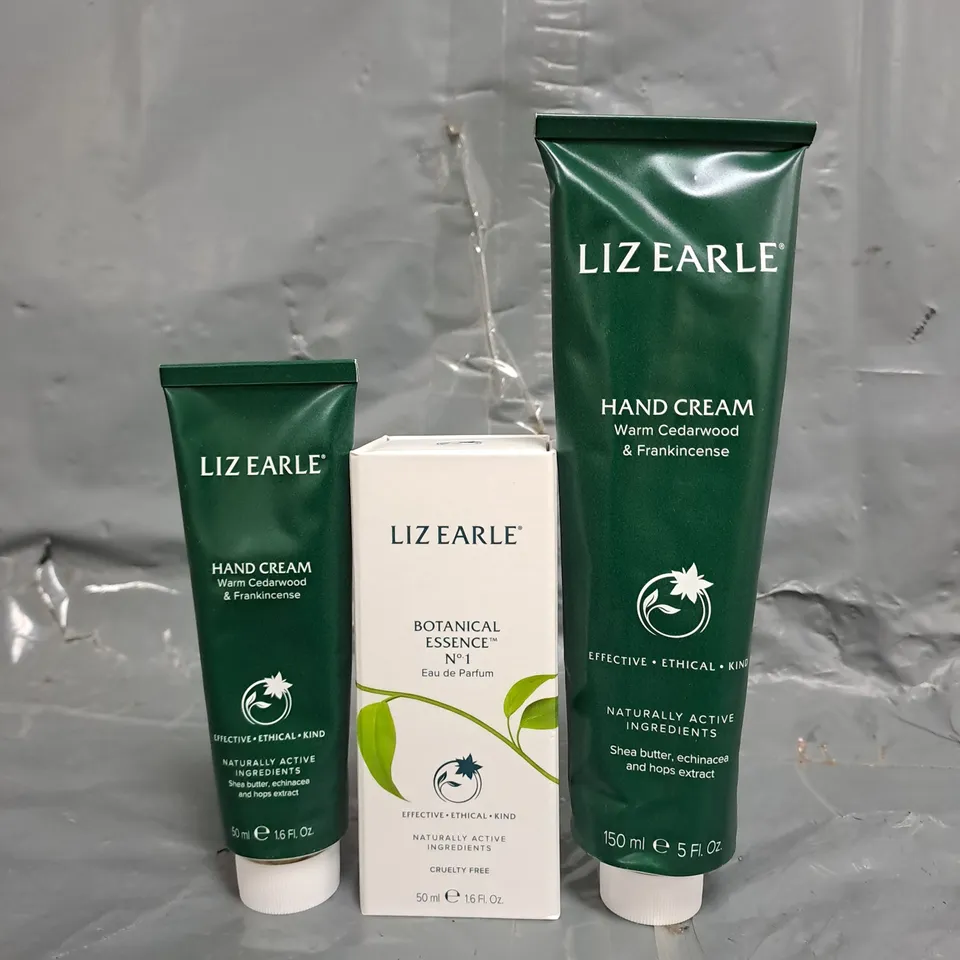 LIZ EARLE HAND CREAM AND EAU DE PARFUM SET