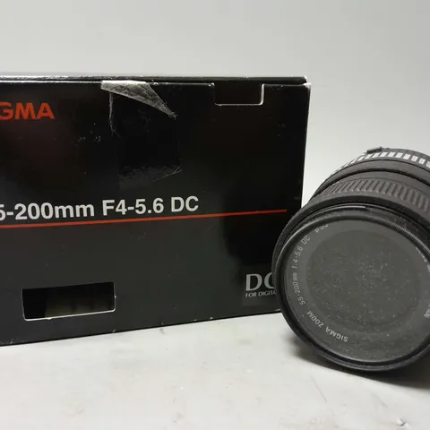 BOXED SIGMA ZOOM 55-200mm 1:4-5.6 DC LENS