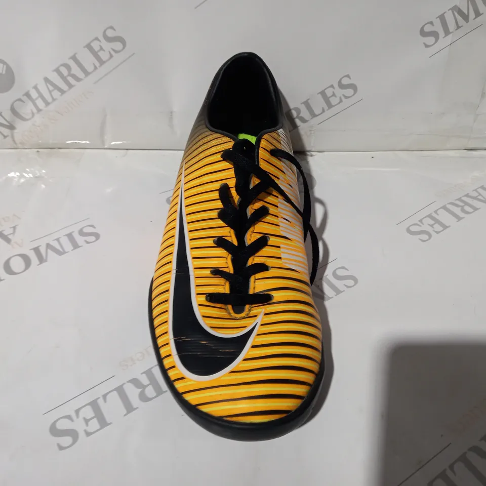 PAIR OF NIKE MERCURIAL X SHOES IN YELLOW/BLACK UK SIZE 3