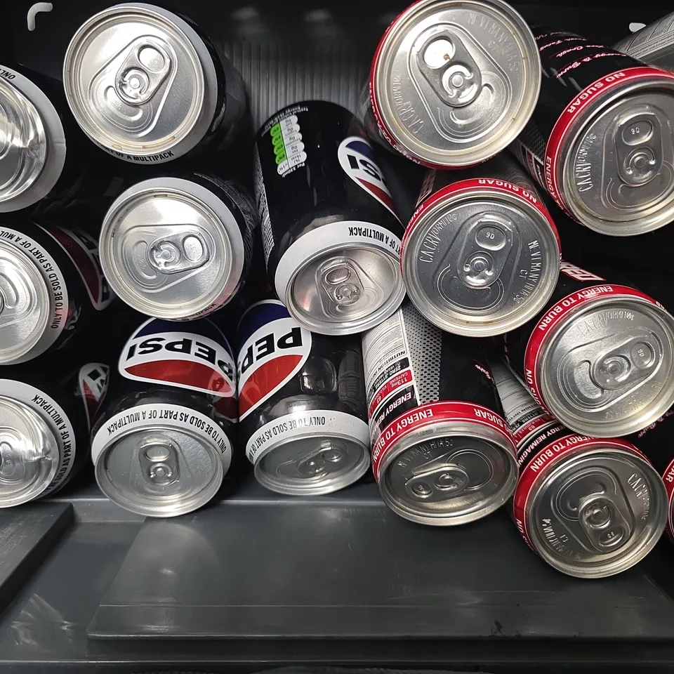 APPROXIMATELY 10 ASSORTED DRINKS ITEMS TO INCLUDE - YFOOD HAPPY BANANA , PEPSI MAX , OXYSHRED CALI COLA ETC