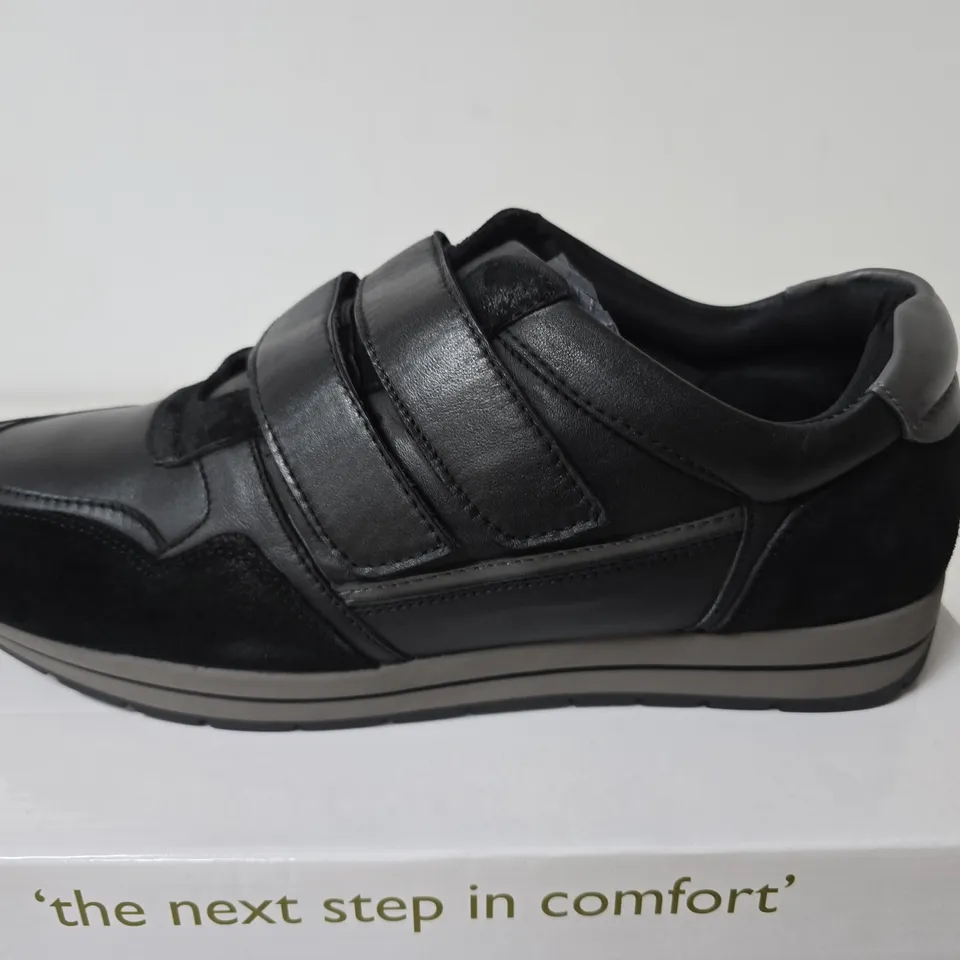 BOXED DR KELLER BRENDAN TRAINERS, BLACK - SIZE 11