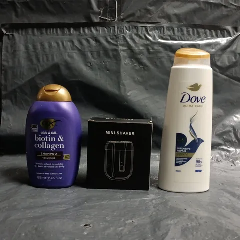 APPROXIMATELY 20 ASSORTED COSMETIC ITEMS TO INCLUDE DOVE, MINI SHAVER, ETC - COLLECTION ONLY