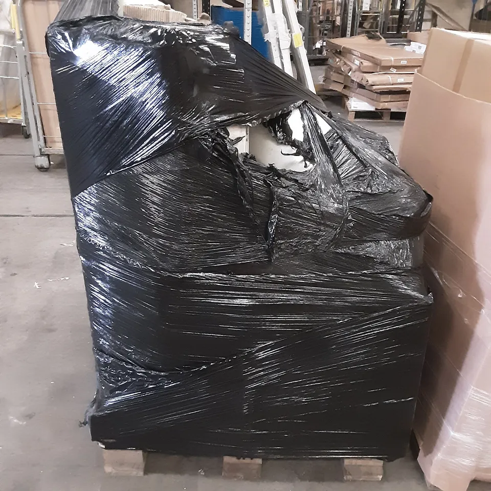 PALLET OF ASSORTED PRODUCTS INCLUDING ICREAT VANITY MIRROR, TELESCOPIC LADDER
