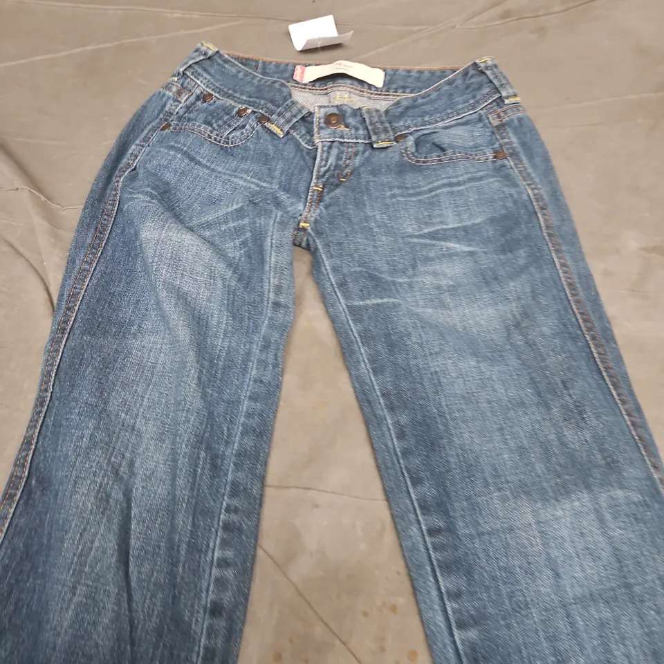 LEVI'S EVE STRAIGHT JEANS – WOMEN'S DENIM - SIZE UNSPECIFIED 