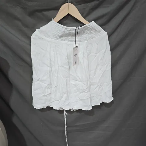 BERSHKA WHITE CRINKLE JUMP SUIT - SIZE L