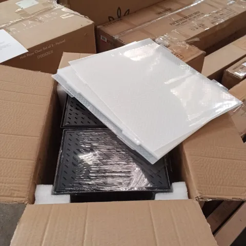 BOXED PLASTIC STORAGE UNIT 