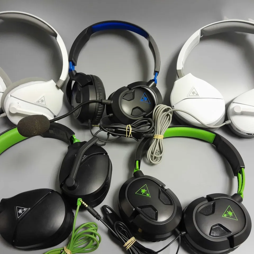 LOT OF 5 ASSORTED WIRED TURTLE BEACH GAMING HEADSETS 