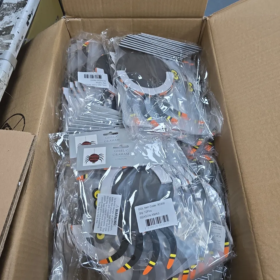 BOX OF APPROXIMATELY 300 GISELA GRAHAM SPIDER DECORATIONS