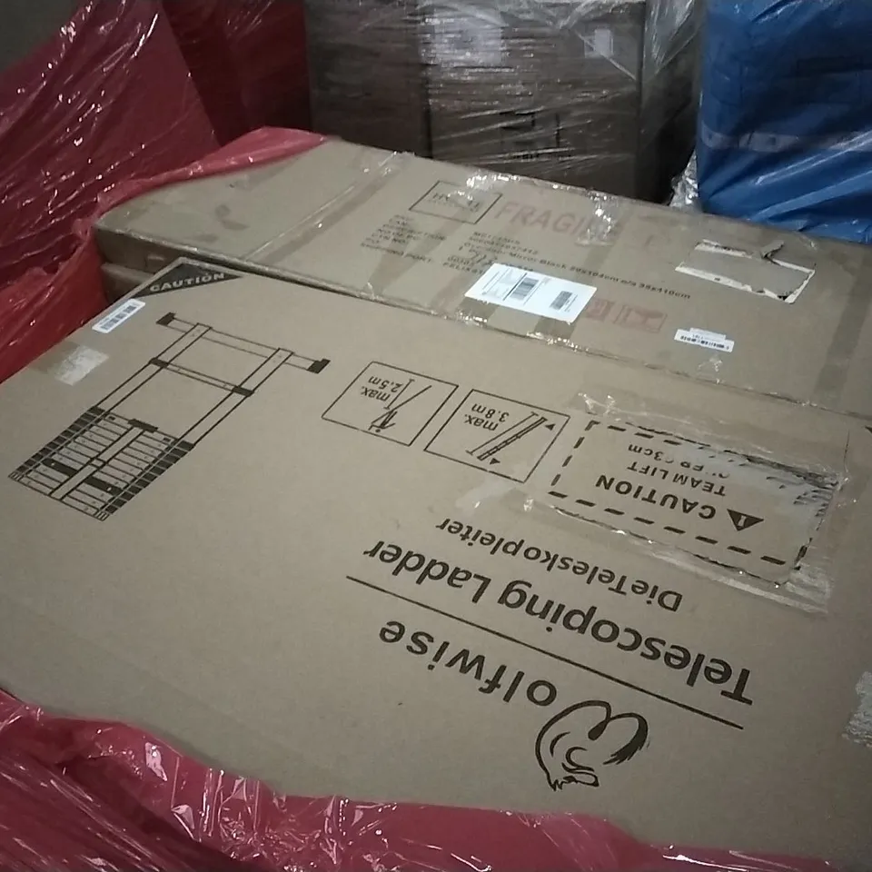 PALLET OF ASSORTED ITEMS INCLUDING WOLFWISE, TELESCOPING LADDER, HOME SELECTION OVERDOOR BLACK MIRROR, HOMIDEC DRYING RACK, JOISCAPE, CAMPING CHAIR WITH PADDING