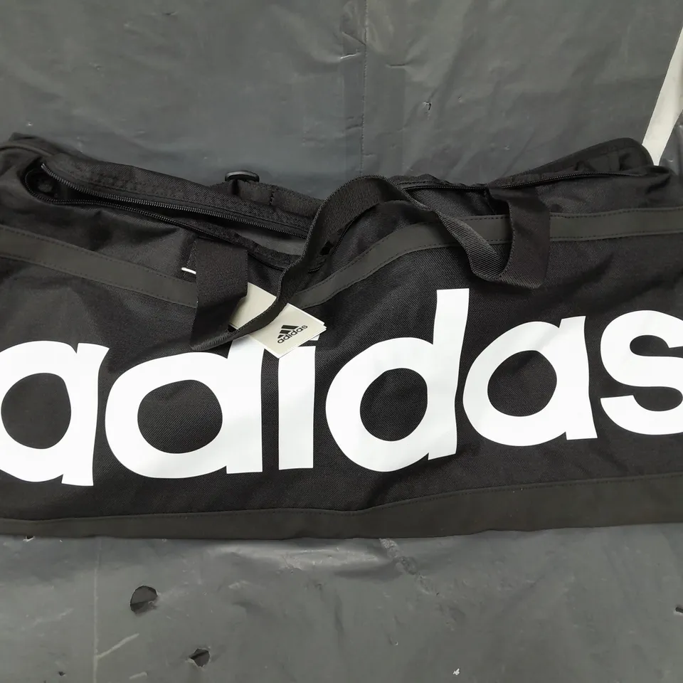 ADIDAS MEDIUM DUFFLE BAG 