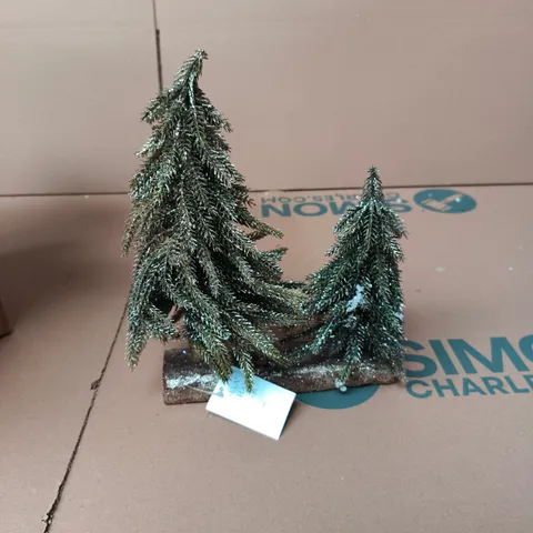 APPROXIMATELY 24 GISELA GRAHAM MINI PINE TREE GROUP - 28CM 
