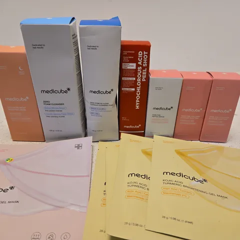 APPROX 8 ASSORTED MEDICUBE PRODUCTS TO INCLUDE FACE MASKS, CLEANSER, PEPTIDE SERUM, ETC 