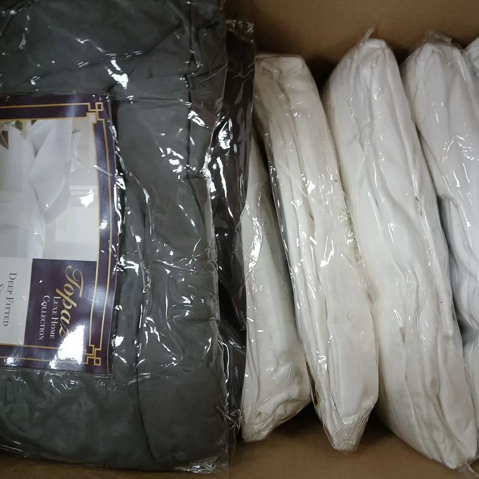 BOX OF APPROXIMATELY 10 ASSORTED TOPAZ FITTED SHEETS - COLOURS AND SIZES VARY