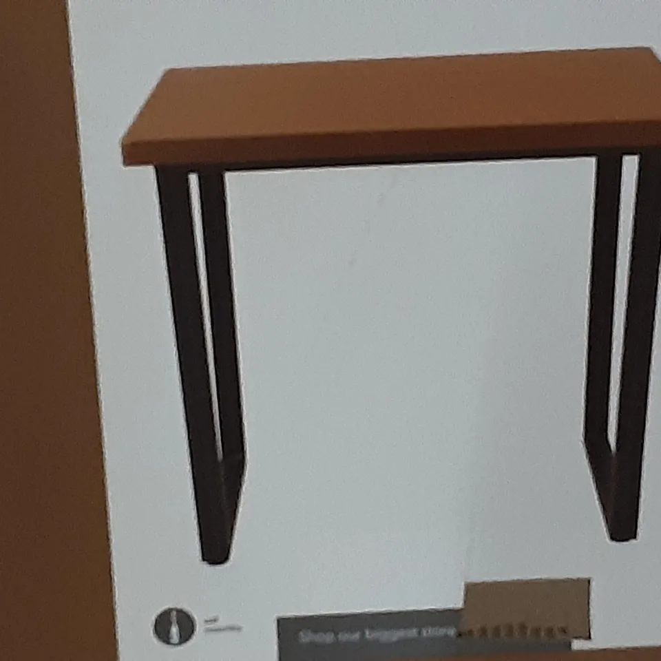 BOXED VIXEN COMPACT SQUARE DINING TABLE IN OAK EFFECT , H75 X W70 X D70CM 