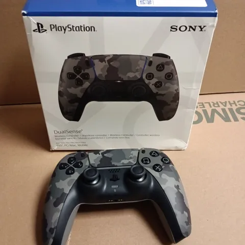 PLAYSTATION 5 DUALSENSE WIRELESS CONTROLLER – CAMOUFLAGE FINISH