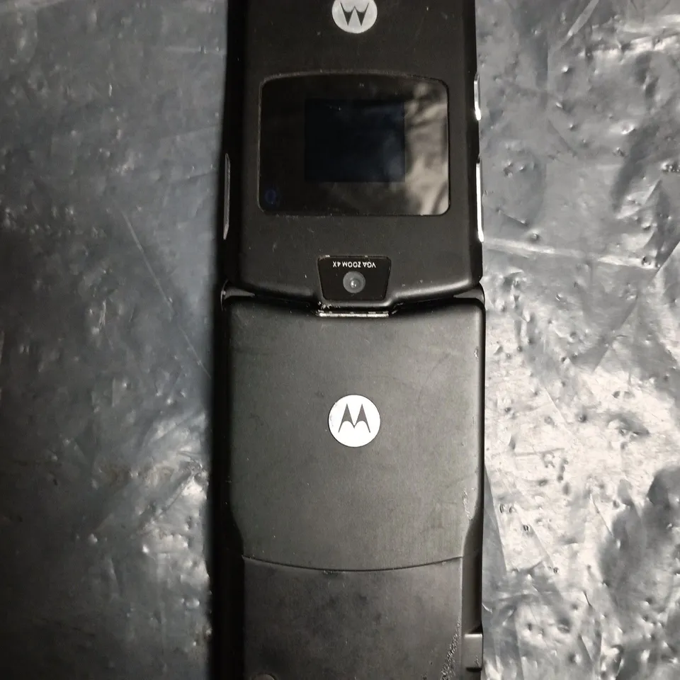 MOTOROLA MQ4-4411G21 MOBILE FLIP PHONE