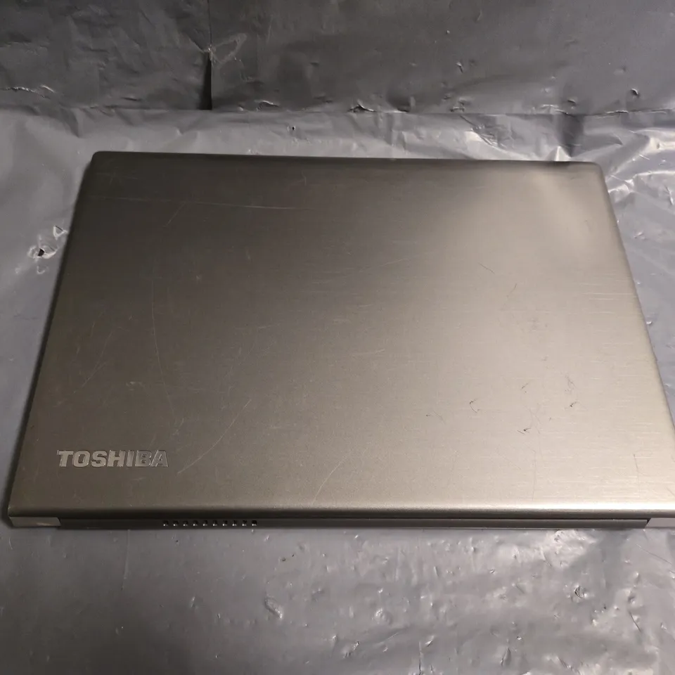 TOSHIBA PORTEGE Z30-C  PRO LAPTOP 