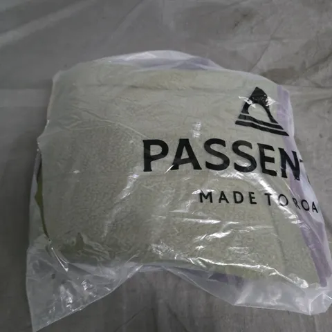 HOME RECYCLED SHERPA FLEECE 1/2 ZIP JACKET – DEEP PLUM/KHAKI, XS